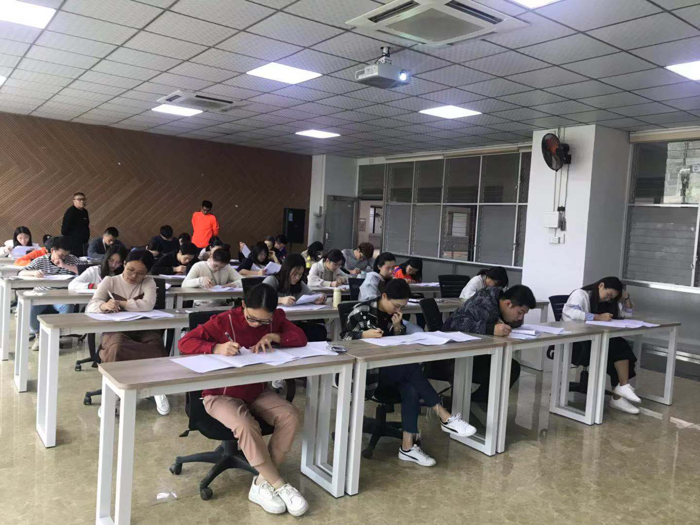 图片7.png 图片7.png