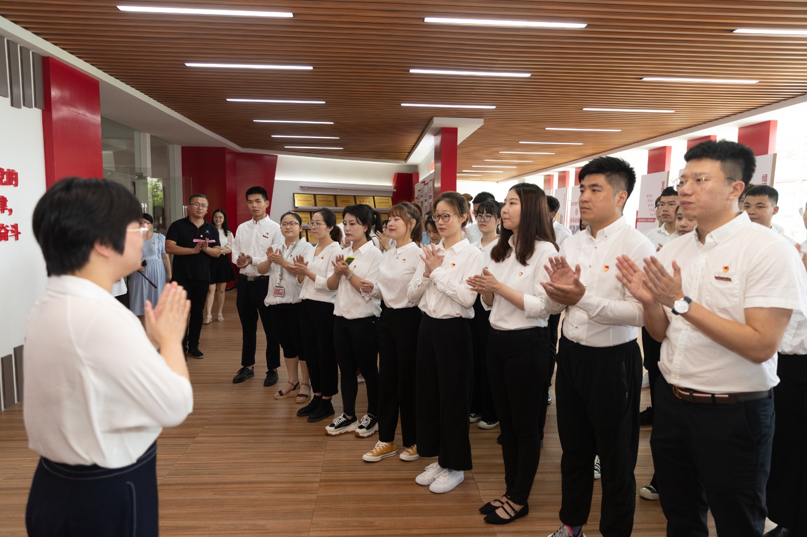 ANDY0297.jpg ANDY0297.jpg