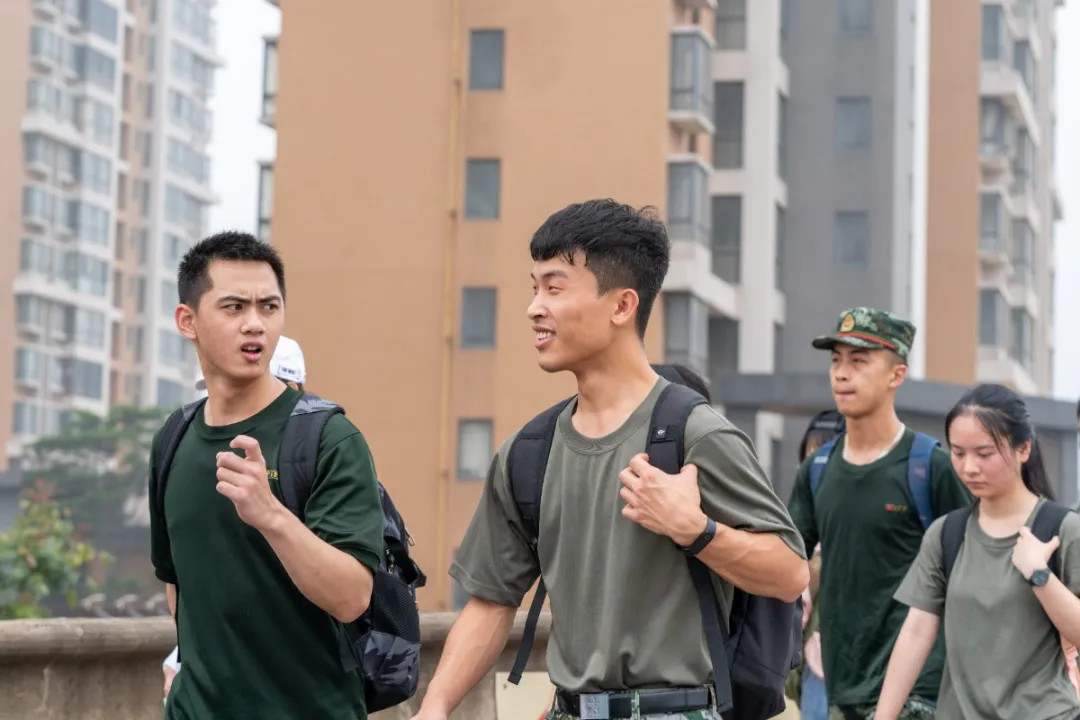 蜂蜜浏览器_5ffdddsb.jpg 蜂蜜浏览器_5ffdddsb.jpg